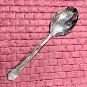 Gourmet Settings Windermere Large Serving Spoon Glossy Stainless Retired